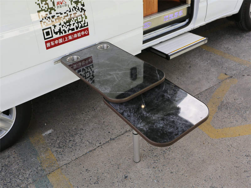 福特臻享版房车